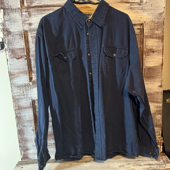 Wrangler Hero Navy Shirt - Picture 1 of 3